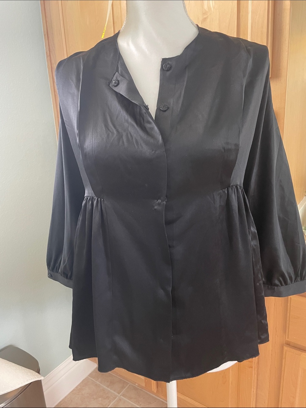 Dorothy Lee Womens Black Satin Peplum Button-Front Blouse